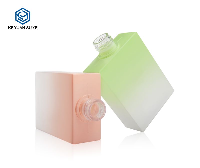 KY108 Excellent Mockup Cosmetic Square Plastic Bottles PETG 200ml with Gradual Pink Green Color