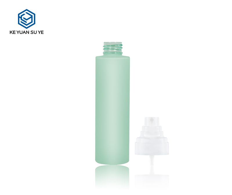KY216-3 High Quality 80m 100ml 120ml 150ml Matte Green Cosmetic Bottle Toner Fine Mist Spray Bottle